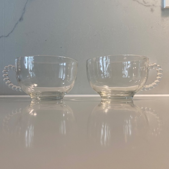 BUBBLE HANDLE TEA CUPS - Clear glass tea cups set of two (2) - Picture 2 of 7